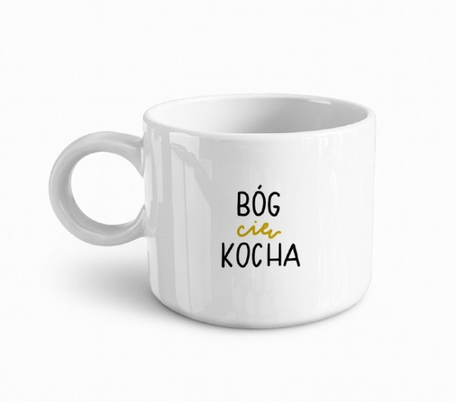 Kubek-z-cytatem-–-Bog-mnie-kocha_1.jpg